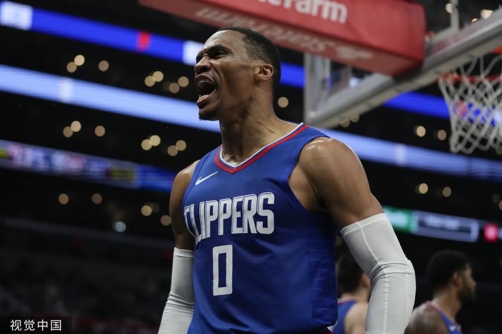 胜利背后又 胜利背后又