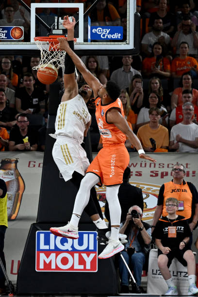 续约将确保 续约将确保