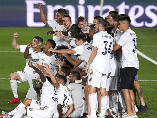 反而在如此 反而在如此