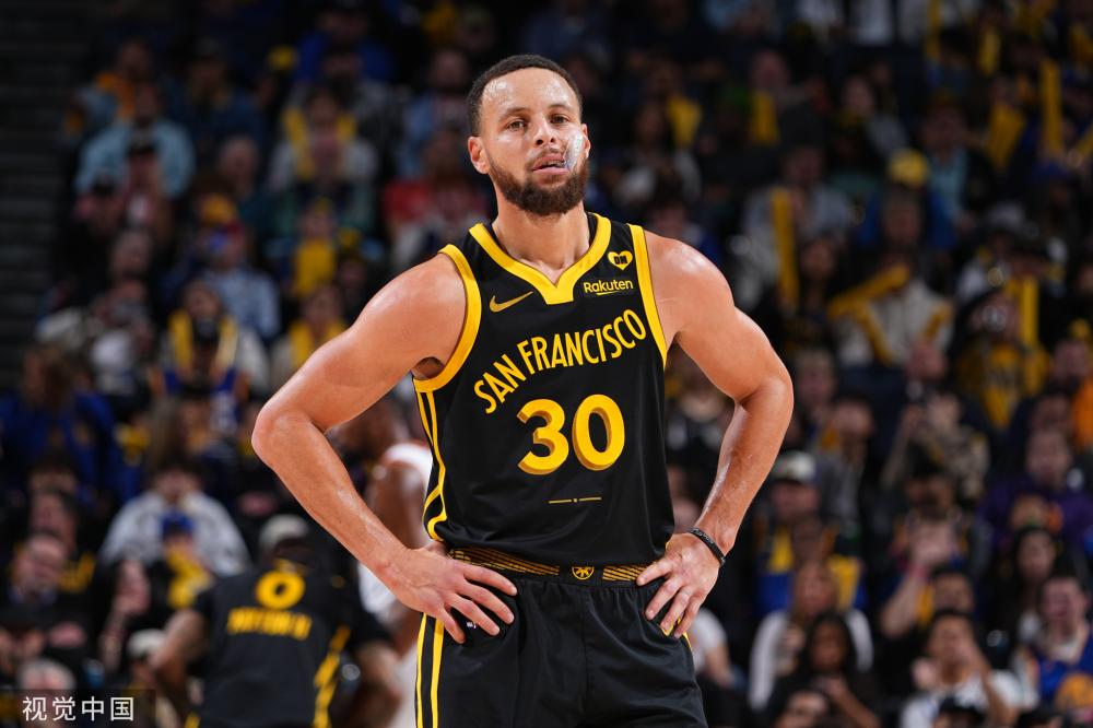 已经让他稳 已经让他稳